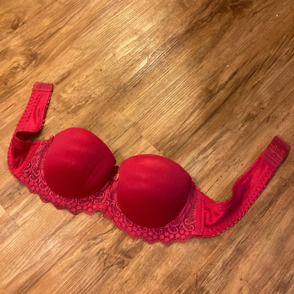 Cute Honeydew Red Lace Strapless Push-Up Bra 34B